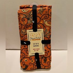 NWT JOHANNA PARKER HALLOWEEN SET OF 8 NAPKINS.